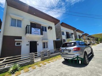 For Sale House and Lot in Modena Subdivision,Liloan, Cebu