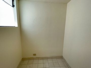 VENDO HERMOSO DPTO ESTILO CASA VISTA A PARQUE - CHACARILLA SURCO