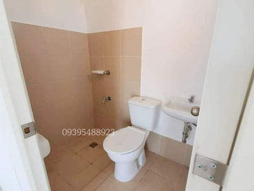 2 Bedrooms House and Lot in Sto Tomas Batangas