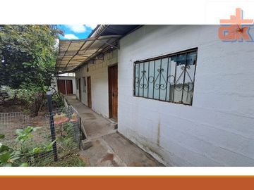 Venta de Oportunidad, Terreno de 1500m2 con Casa Grande Urb, Privada Cumbaya