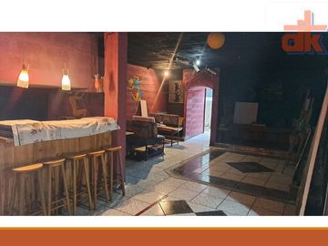 Venta de Oportunidad, Terreno de 1500m2 con Casa Grande Urb, Privada Cumbaya
