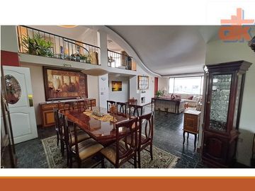 Venta de Oportunidad, Terreno de 1500m2 con Casa Grande Urb, Privada Cumbaya