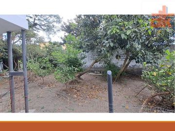 Venta de Oportunidad, Terreno de 1500m2 con Casa Grande Urb, Privada Cumbaya