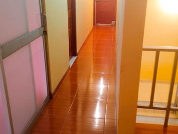 CASA EN VENTA EN HUAMPANÍ AL LADO DE URB GIRASOLES, CON VISTA AL CLUB EL CUADRO