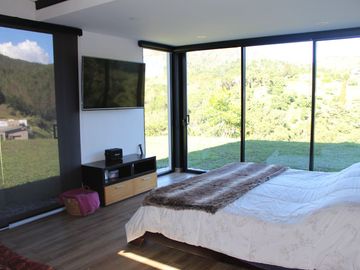 Beautiful Home in Gated Residential Community - Surrounded by Mountian Views