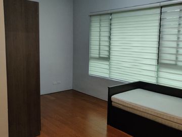 FOR SALE: DOVERHILL TOWNHOUSE UNIT IN SAN JUAN