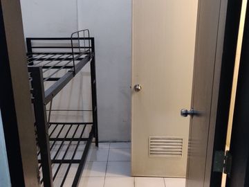 FOR SALE: DOVERHILL TOWNHOUSE UNIT IN SAN JUAN