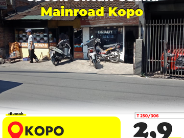 Di jual rumah strategis mainroad kopo - cibolerang cocok untuk usaha