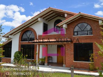 CASA DE CAMPO CON TERRENO, TABACUNDO