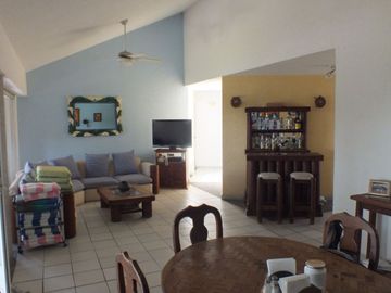 Casa en venta. Colinas de Santa Fe