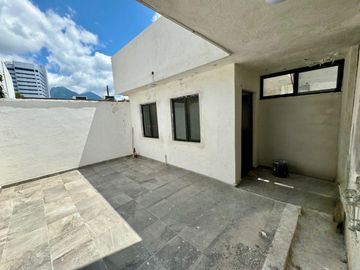 CASA 3 RECAMARAS REMODELADA EN FRACC VALLES DE LINDAVISTA