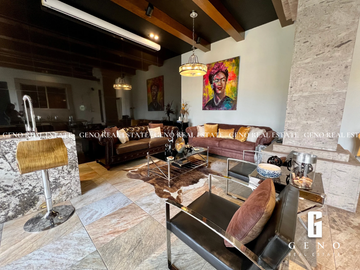 CASA EN VENTA FRENTE A PARQUE CON AREA SOCIAL CERRADA Y JARDIN AMPLIO