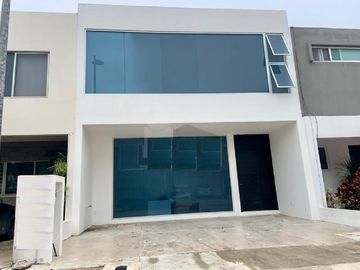 Se Vende Loft en Cancun Residencial Arbolada con Seguridad 24/7