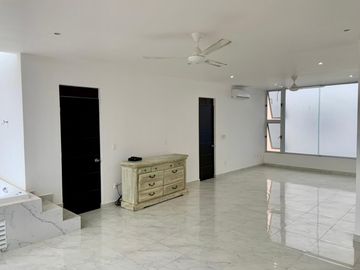 Se Vende Loft en Cancun Residencial Arbolada con Seguridad 24/7