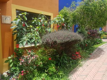 VENDO CASA EN CONJUNTO