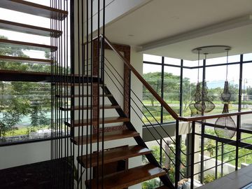 BALI MANSIONS DREAM HOME 6Br with pool Across the park TCP 50M nego