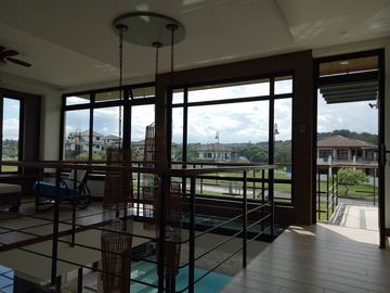 BALI MANSIONS DREAM HOME 6Br with pool Across the park TCP 50M nego
