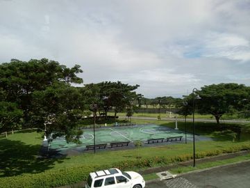 BALI MANSIONS DREAM HOME 6Br with pool Across the park TCP 50M nego