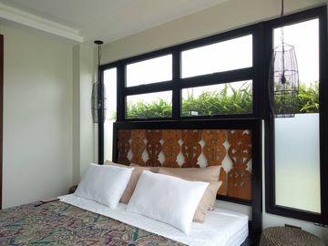BALI MANSIONS DREAM HOME 6Br with pool Across the park TCP 50M nego