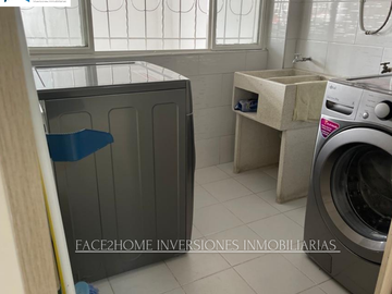EN VENTA EDIFICIO EXCELENTE UBICACIÓN SANTA ROSA DE CABAL SECTOR CENTRO