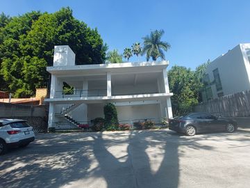 $2,600,000.00 CASA PEQUEÑA TIPO LOFT INDUSTRIAL ECOLÓGICA CON VIGILANCIA EN LOMAS DE CORTÉS