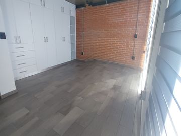$2,600,000.00 CASA PEQUEÑA TIPO LOFT INDUSTRIAL ECOLÓGICA CON VIGILANCIA EN LOMAS DE CORTÉS