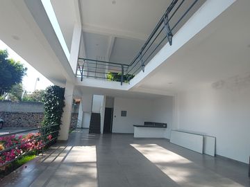 $2,600,000.00 CASA PEQUEÑA TIPO LOFT INDUSTRIAL ECOLÓGICA CON VIGILANCIA EN LOMAS DE CORTÉS