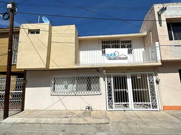 Casa en venta en Colonia La Pradera