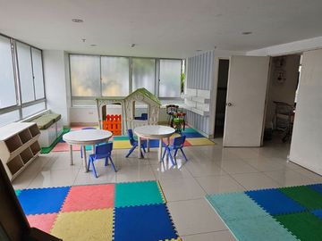 Departamento Moderno y Amoblado en Venta Bien Ubicado en Lince