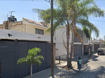 casa de remate Bancario- HUENTITLAN EL BAJO, GUADALAJARA, JALISCO.