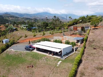 VENTA FINCA EN CONDOMINIO  KILOMETRO 30