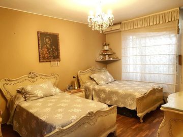 Amplia residencia en Rinconada Alta