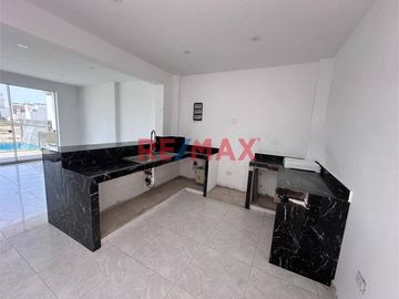Cerro Azul - Venta De Casa De Playa