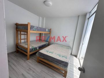 Cerro Azul - Venta De Casa De Playa