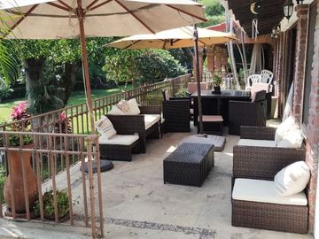 Venta de Casa en condominio con alberca en Las Fincas, Jiutepec