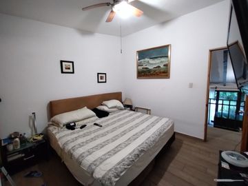 Venta de Casa en condominio con alberca en Las Fincas, Jiutepec