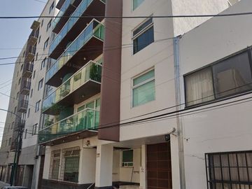 Oportunidad de Inversión en Calle Linares número 42, Col. Roma Sur Alcaldía Cuauhtémoc, CDMX-Sentencia Firme