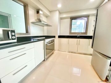 Three bedroom condo unit for Sale in The Residences at Greenbelt San Lorenzo Tower at Makati City
