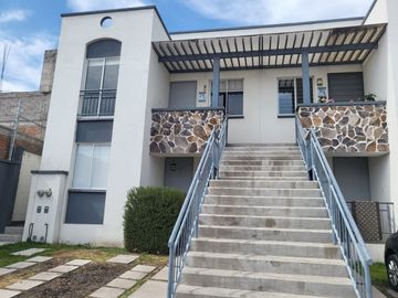VENTA DEPARTAMENTO DUPLEX CERCA DEL TEC DE MTY, VALLE DE SAN PABLO, QUERETARO