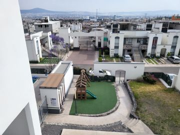 VENTA DEPARTAMENTO DUPLEX CERCA DEL TEC DE MTY, VALLE DE SAN PABLO, QUERETARO