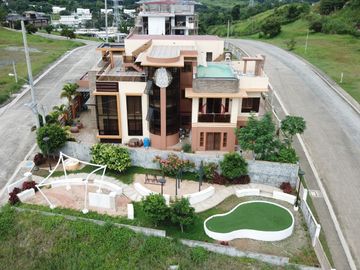 4 Storey H&L The Peak at Havila Antipolo Rizal