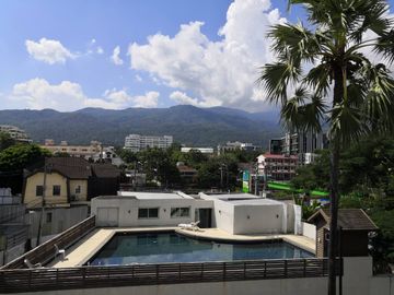 Beautiful condo for sale, Suthep, near Nimman, good location, complete with furniture,sale with tenant