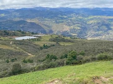 Lotes en venta desde 15.000m2 en hermosa hacienda de 45Ha.  vía Cumbe La Paz