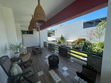La Casa de tus sueños en Real de Tetela, Cuernavaca: Vida Familiar en un Entorno Fresco y Exclusivo.