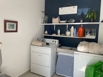 La Casa de tus sueños en Real de Tetela, Cuernavaca: Vida Familiar en un Entorno Fresco y Exclusivo.