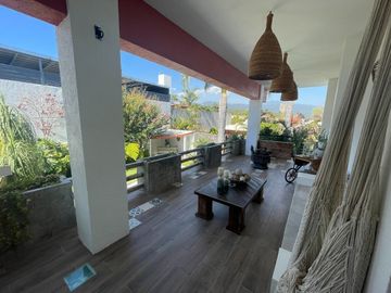 La Casa de tus sueños en Real de Tetela, Cuernavaca: Vida Familiar en un Entorno Fresco y Exclusivo.