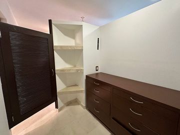CASA EN VENTA NUEVO VALLARTA A 5 MINUTOS CAMINANDO A LA PLAYA 