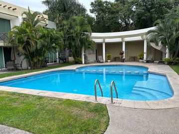 CASA EN VENTA NUEVO VALLARTA A 5 MINUTOS CAMINANDO A LA PLAYA 
