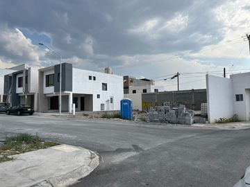 Casa en venta en Privanzas Mirasierra Saltillo Coahuila
