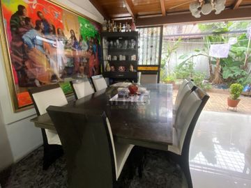VENDO CASA EXTERNA, Barrio el Ingenio San Joaquin
